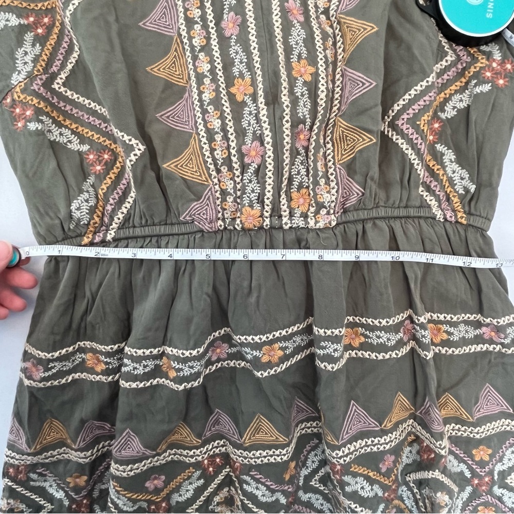 Savanna Jane Geometric Embroidered Patterned Olive Green Mini Dress Size Medium - Picture 9 of 10